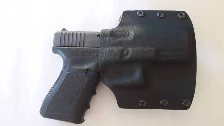 conveying as you can undoubtedly fold your shirt over the gun and the weapon stays