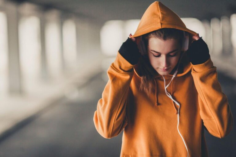 Why are hoodies considered a great piece of clothing?