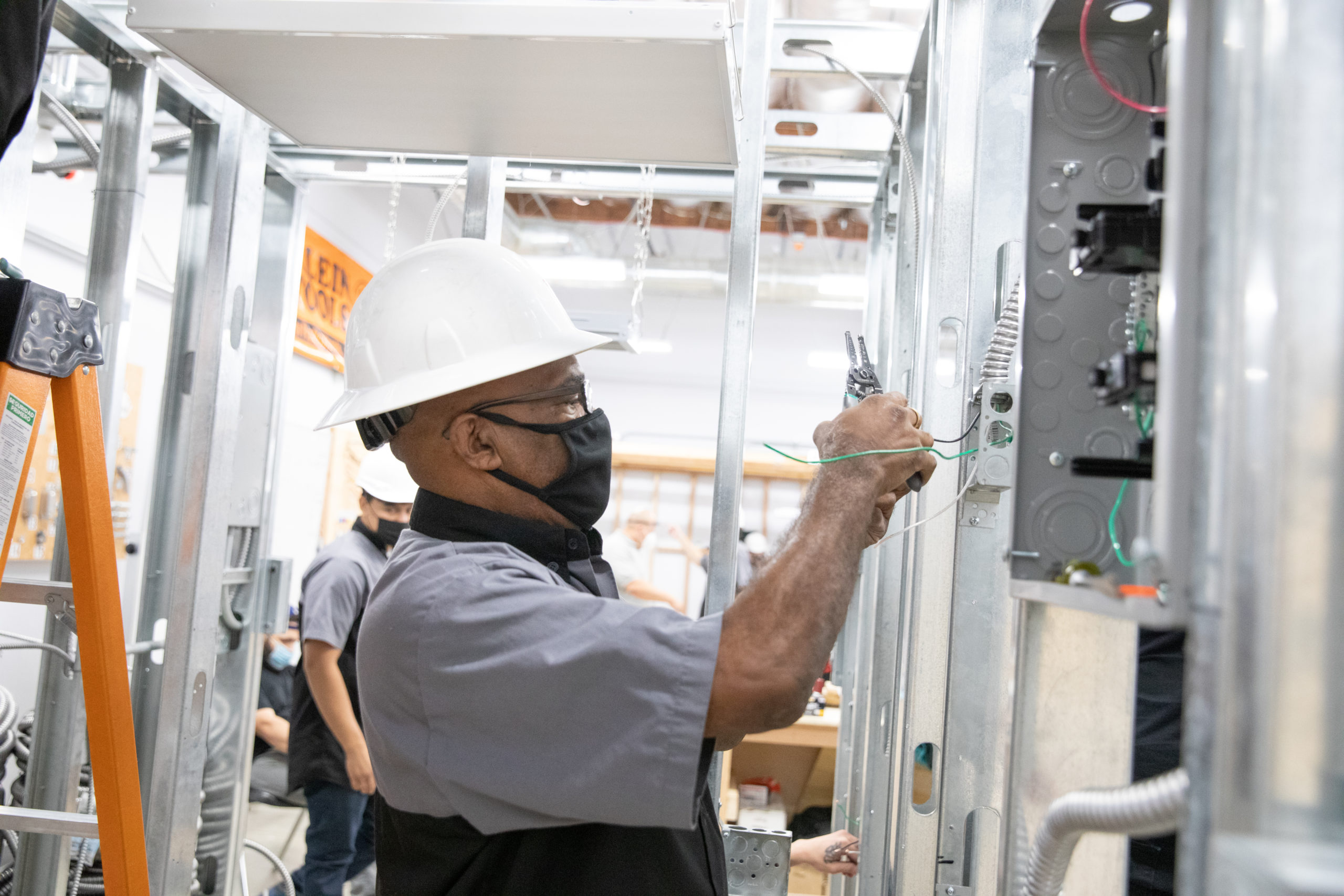 How to prepare for electrical repairs